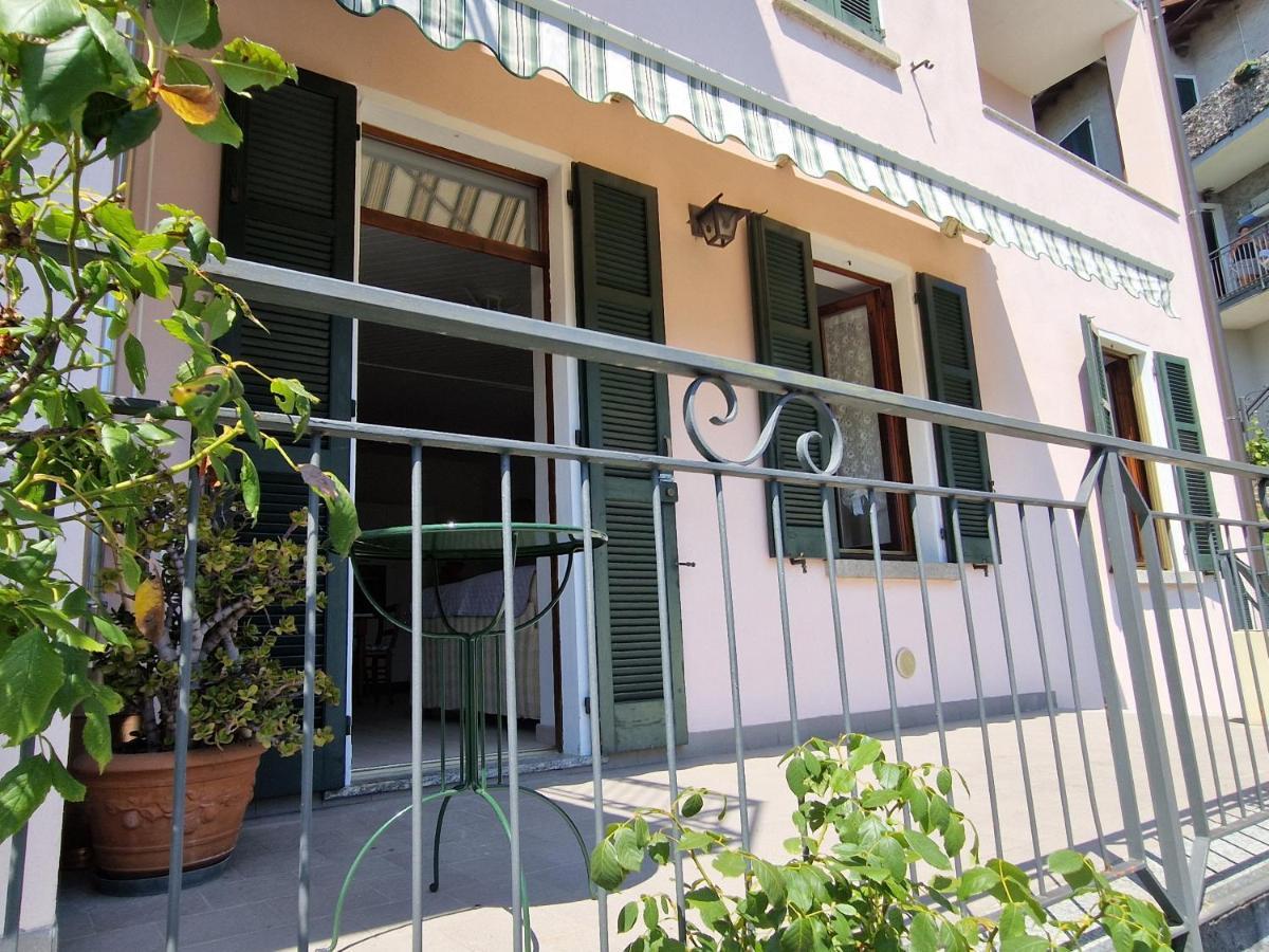 شقة Borgocastello Rezzonico المظهر الخارجي الصورة